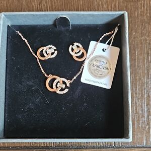 Swarovski Gold and Silver Necklace Set